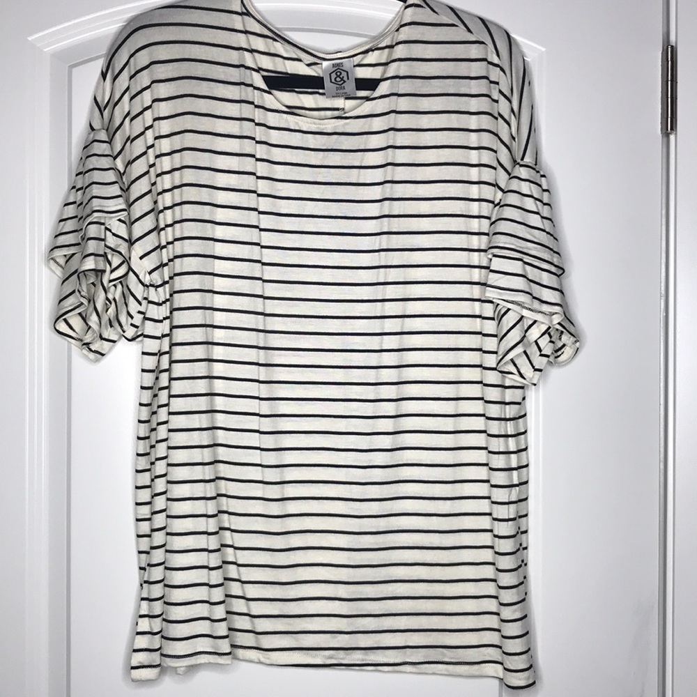 Agnes & Dora Frill Sleeve 3XL